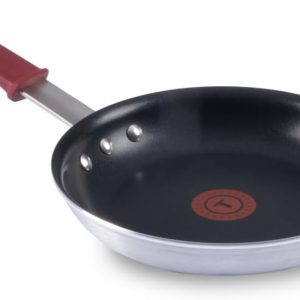 T-fal Professional VX3 Brushed Nonstick Fry Pan with Stainless Steel Handle 8.5Inch, Oven Broiler Safe 400F, Cookware, Pots and Pans, Skillet, Restaurant & Business Grade, Certified NSF and CBA, Black